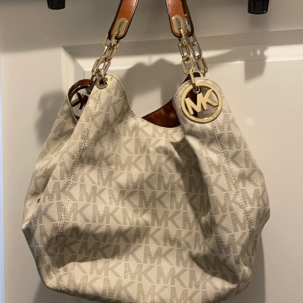 Michael Kors purse